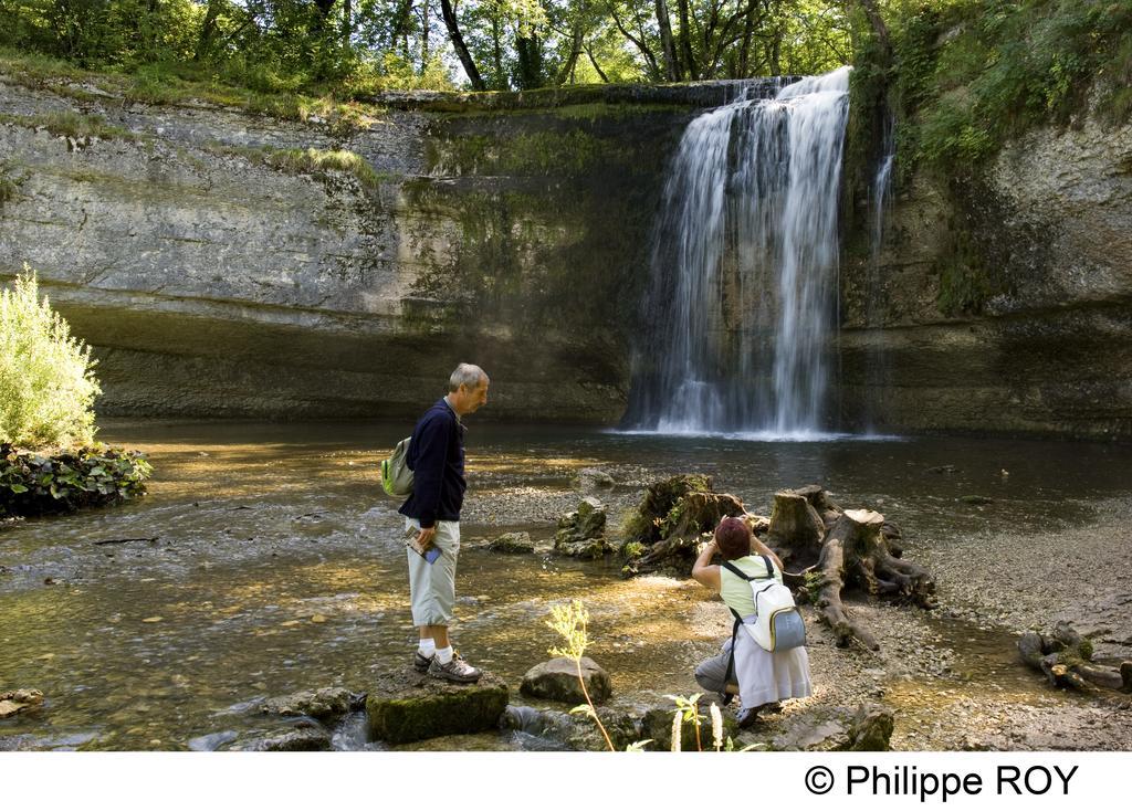 Vvf Jura Lac De Vouglans Maisod Exterior foto