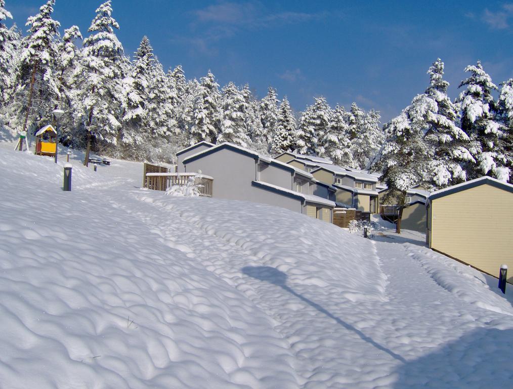 Vvf Jura Lac De Vouglans Maisod Exterior foto